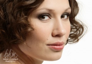 Brautfrisur-Brautmakeup-Wien