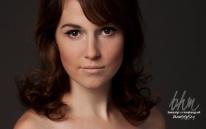Brautfrisur-Brautmakeup-Wien