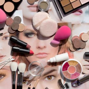 Gesicht-schminken-Make-up-Technik-Gesicht-schattieren